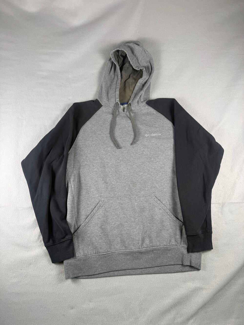 Columbia Hoodie Mens S Black Gray Raglan Sleeve Fleece Minimalist Sweatshirt